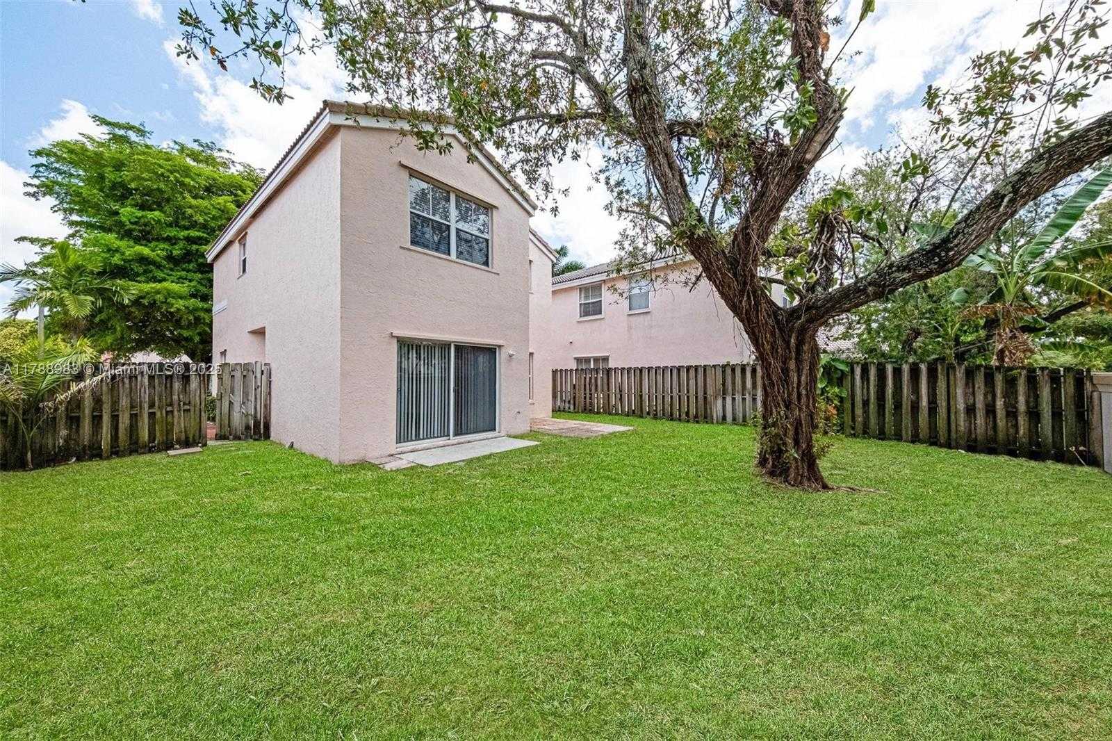 Small Image of 6231 ISLAND WAY, Margate Number 38