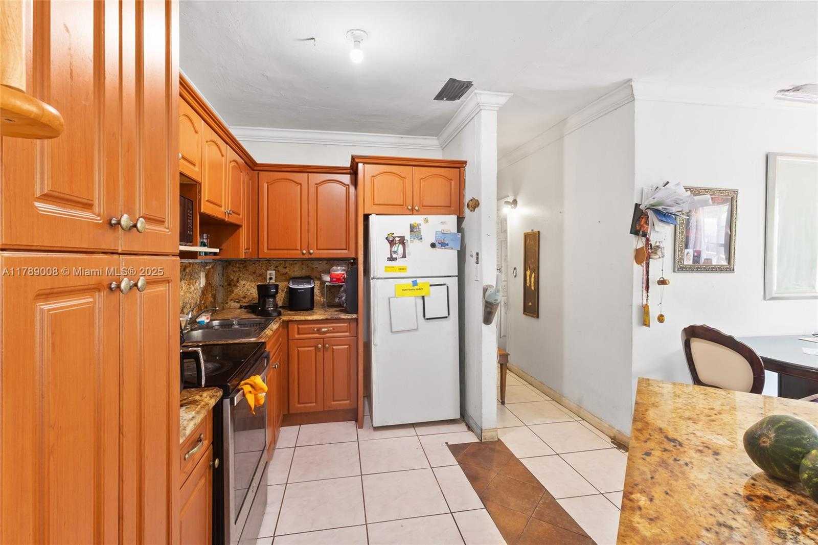 Small Image of 1679 NORTH EAST 181ST ST, North Miami Beach Number 9