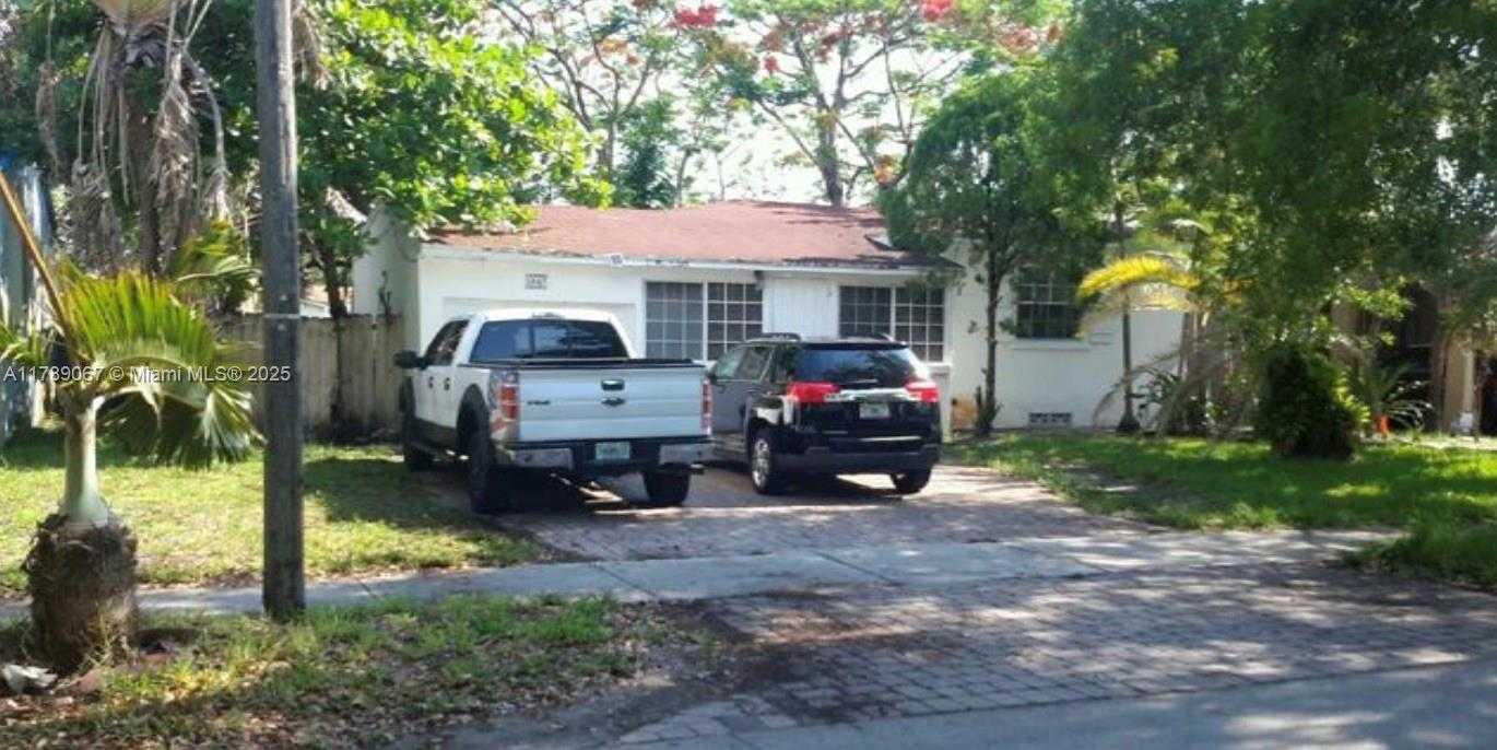 Small Image of 1841 MAYO ST, Hollywood Number 8