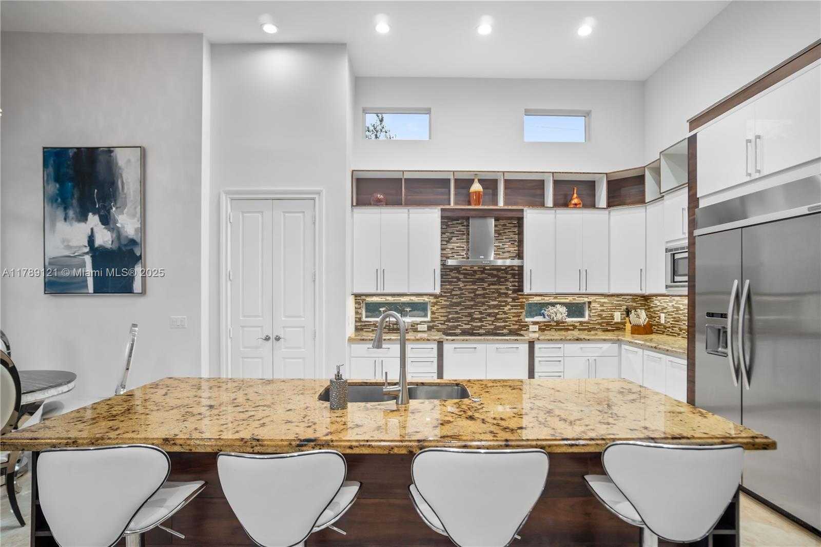 Small Image of 4662 SAXON RD, Coconut Creek Number 17