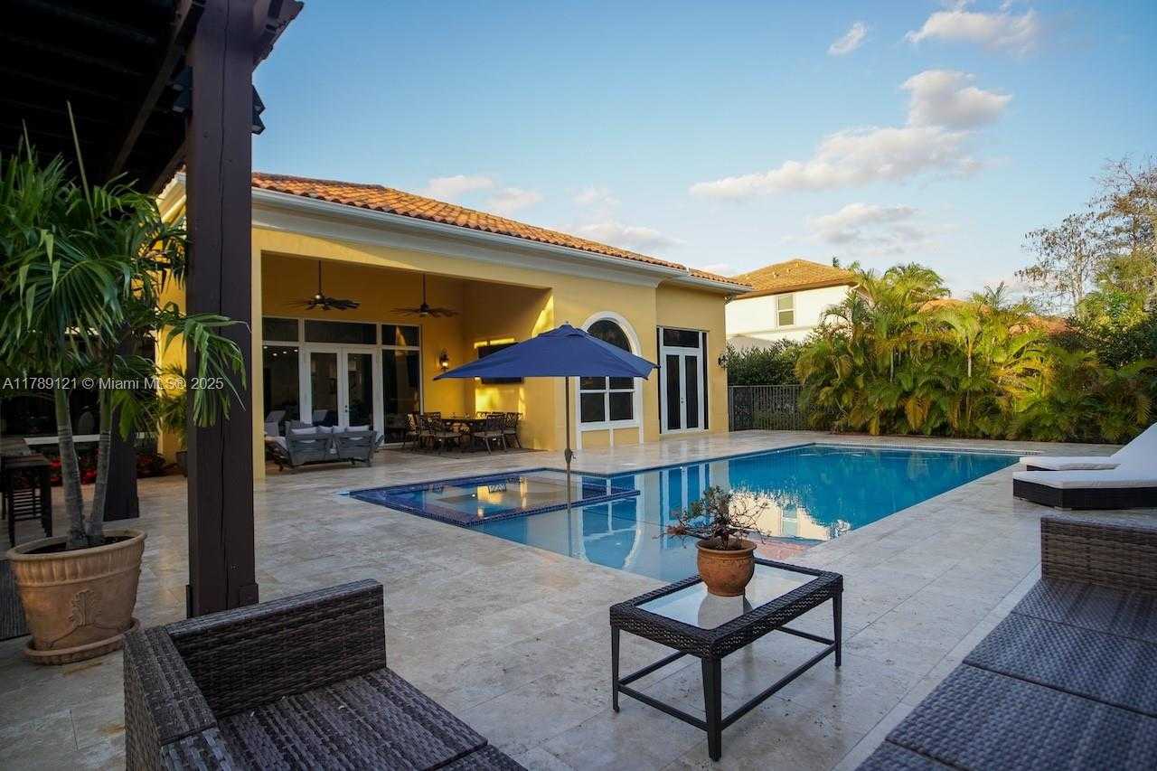 Small Image of 4662 SAXON RD, Coconut Creek Number 37