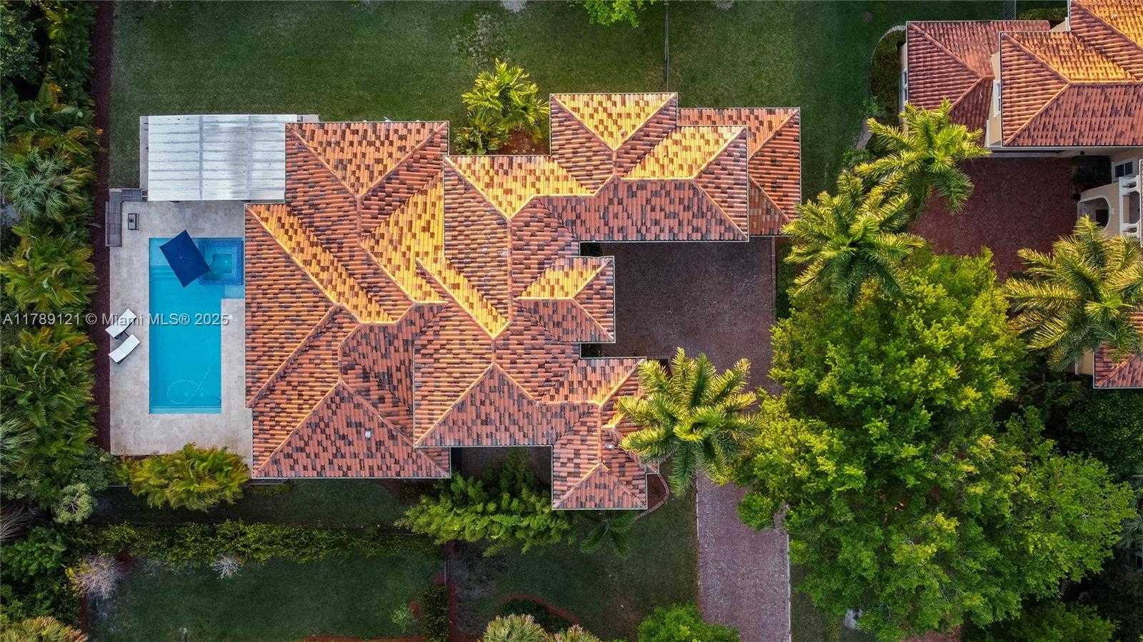 Small Image of 4662 SAXON RD, Coconut Creek Number 43