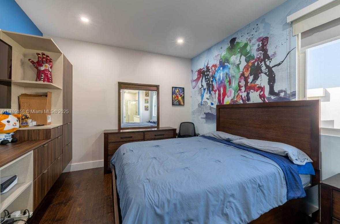 Small Image of 9791 NORTH WEST 75TH ST, Doral Number 19