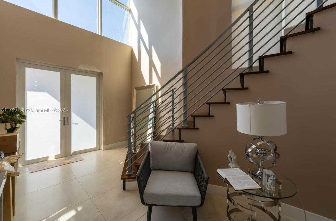 Small Image of 9791 NORTH WEST 75TH ST, Doral Number 5