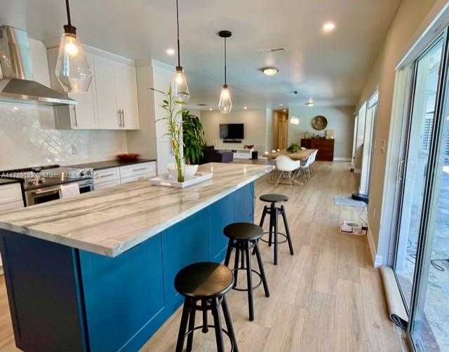 Small Image of 17020 SOUTH WEST 87TH AVE, Palmetto Bay Number 7