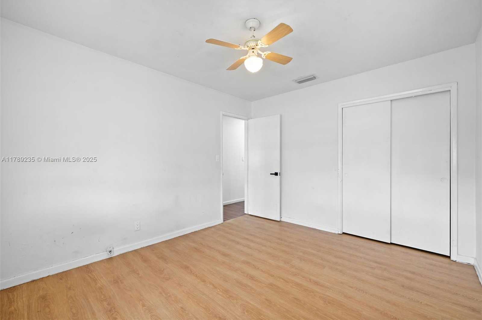 Small Image of 1920 NORTH 66TH AVE, Hollywood Number 23