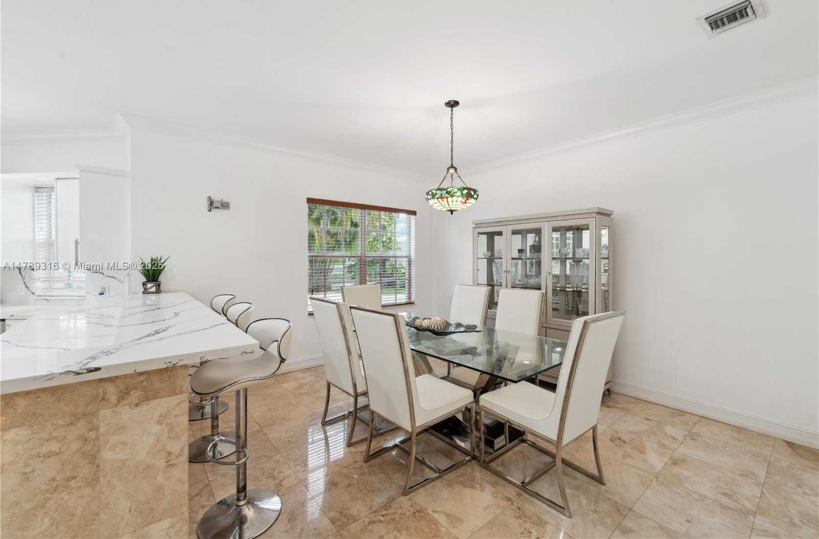 Small Image of 105 SOUTH ROYAL POINCIANA BLVD, Miami Springs Number 11