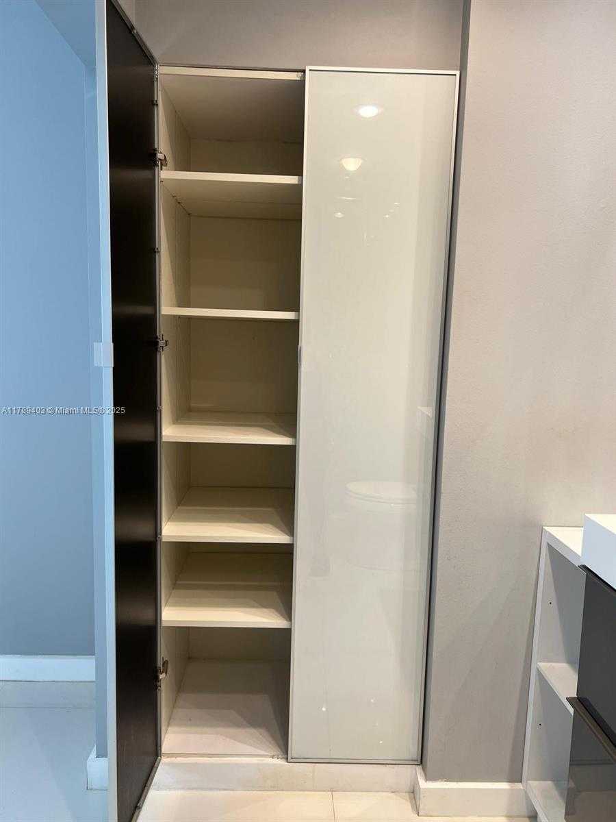 Small Image of 7522 SOUTH WEST 6TH ST, North Lauderdale Number 14