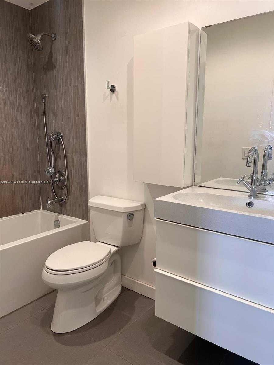 Small Image of 7522 SOUTH WEST 6TH ST, North Lauderdale Number 20