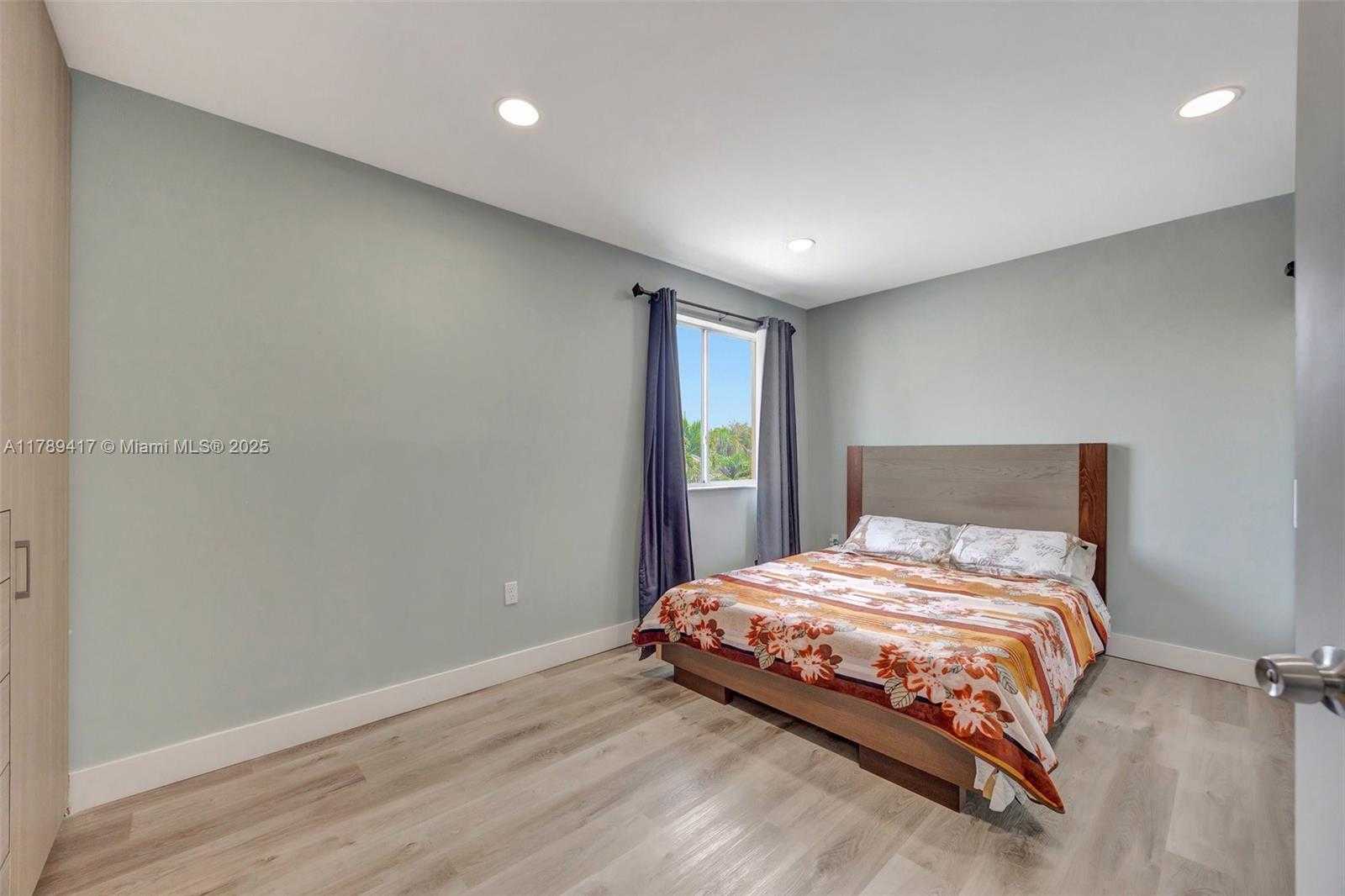 Small Image of 12113 SOUTH WEST 249TH ST, Homestead Number 25