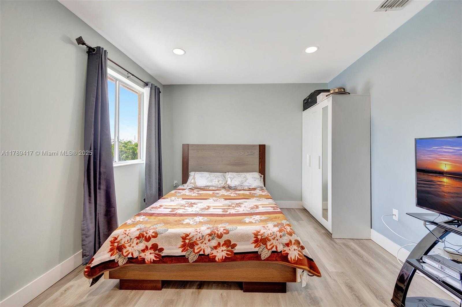 Small Image of 12113 SOUTH WEST 249TH ST, Homestead Number 26