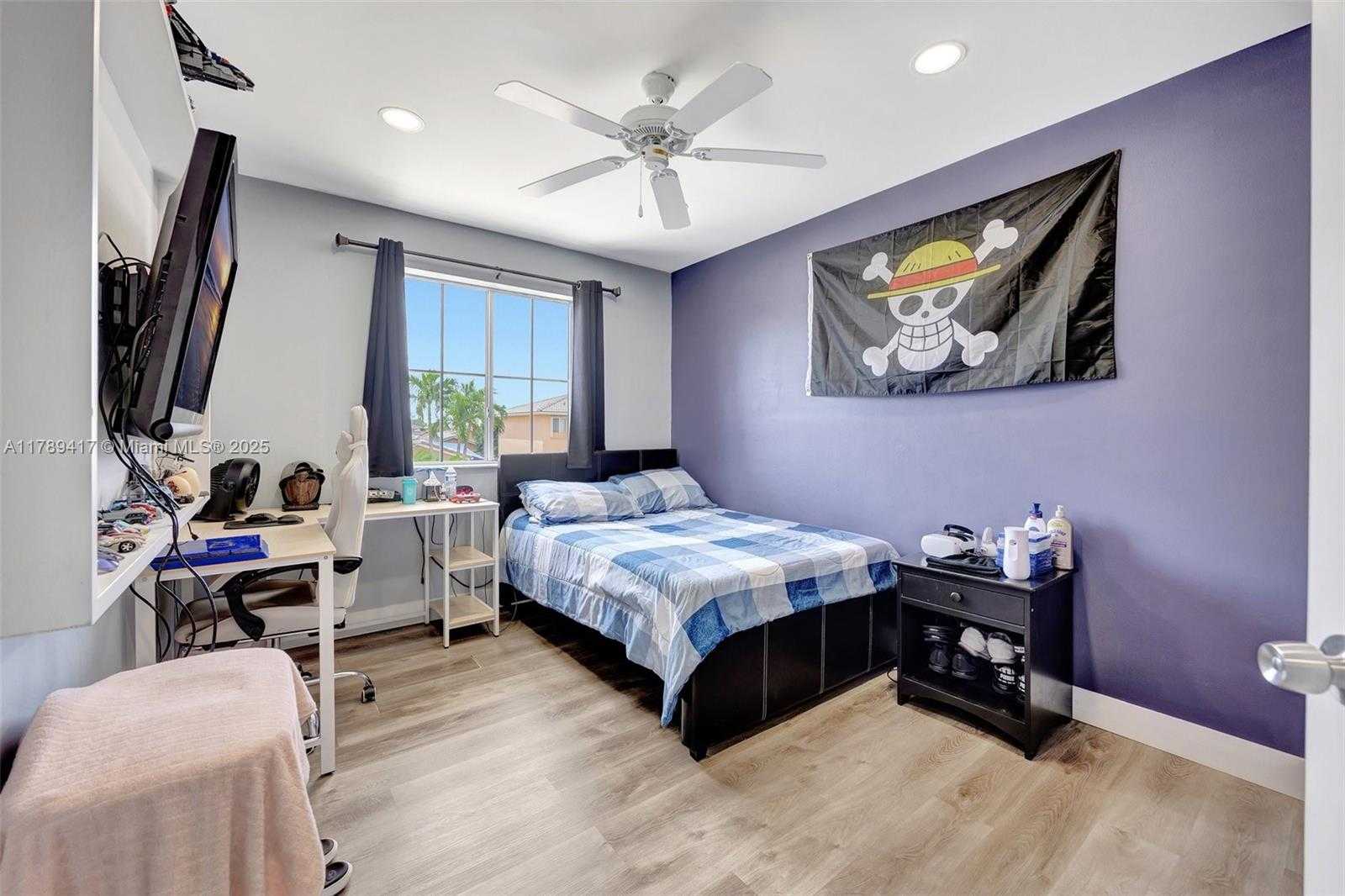 Small Image of 12113 SOUTH WEST 249TH ST, Homestead Number 33