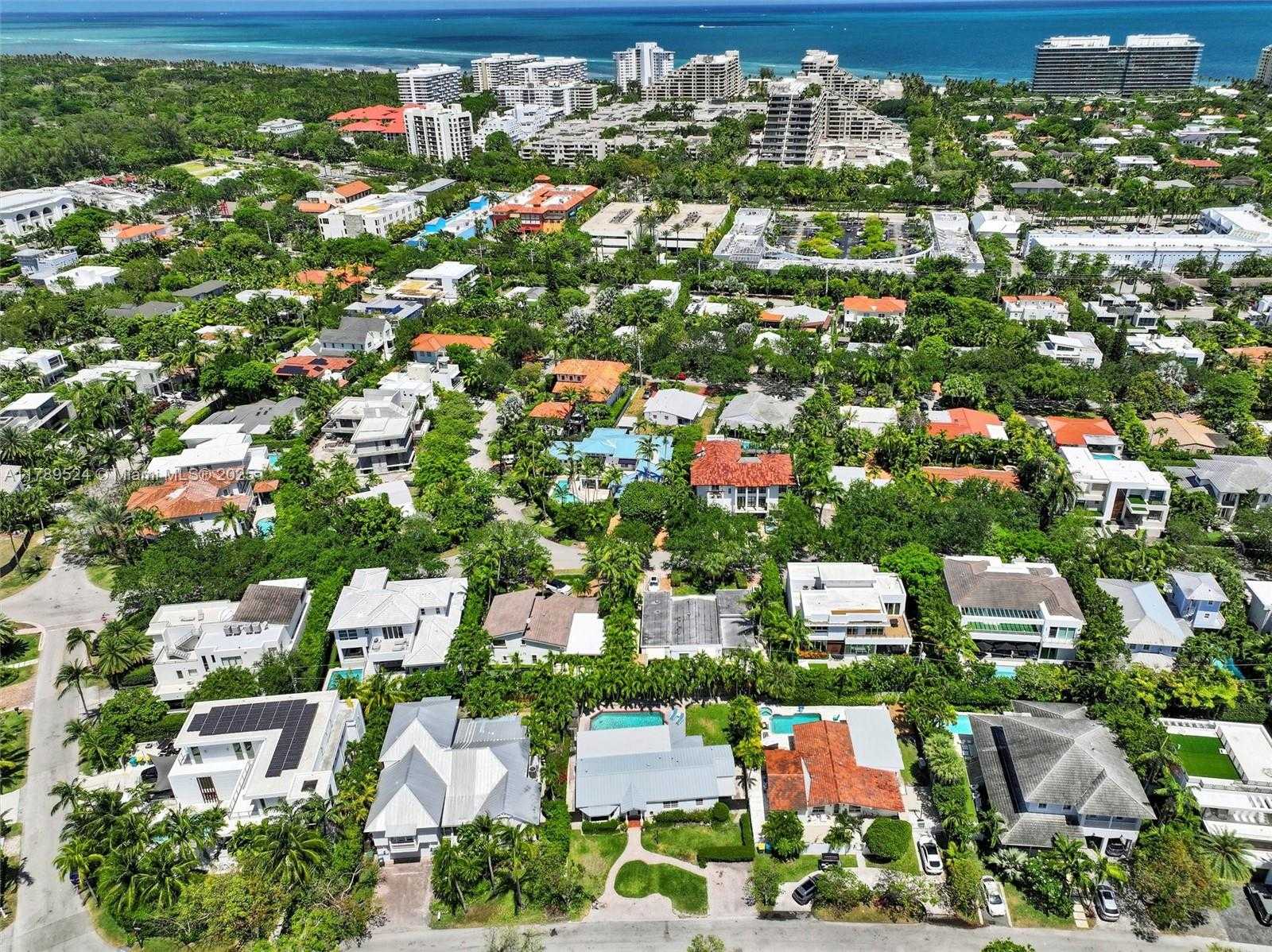 Small Image of 255 RIDGEWOOD RD, Key Biscayne Number 57