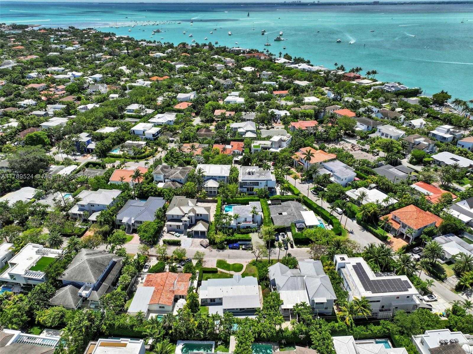 Small Image of 255 RIDGEWOOD RD, Key Biscayne Number 59
