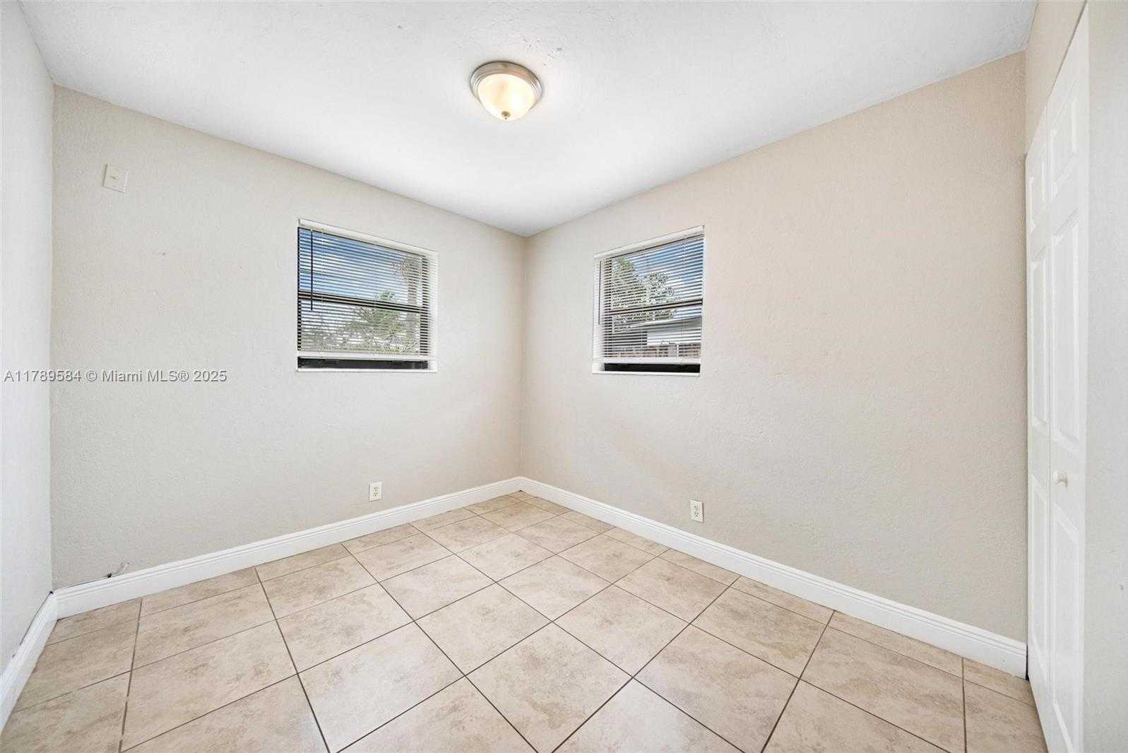 Small Image of 4138 NORTH WEST 12TH TER, Oakland Park Number 33