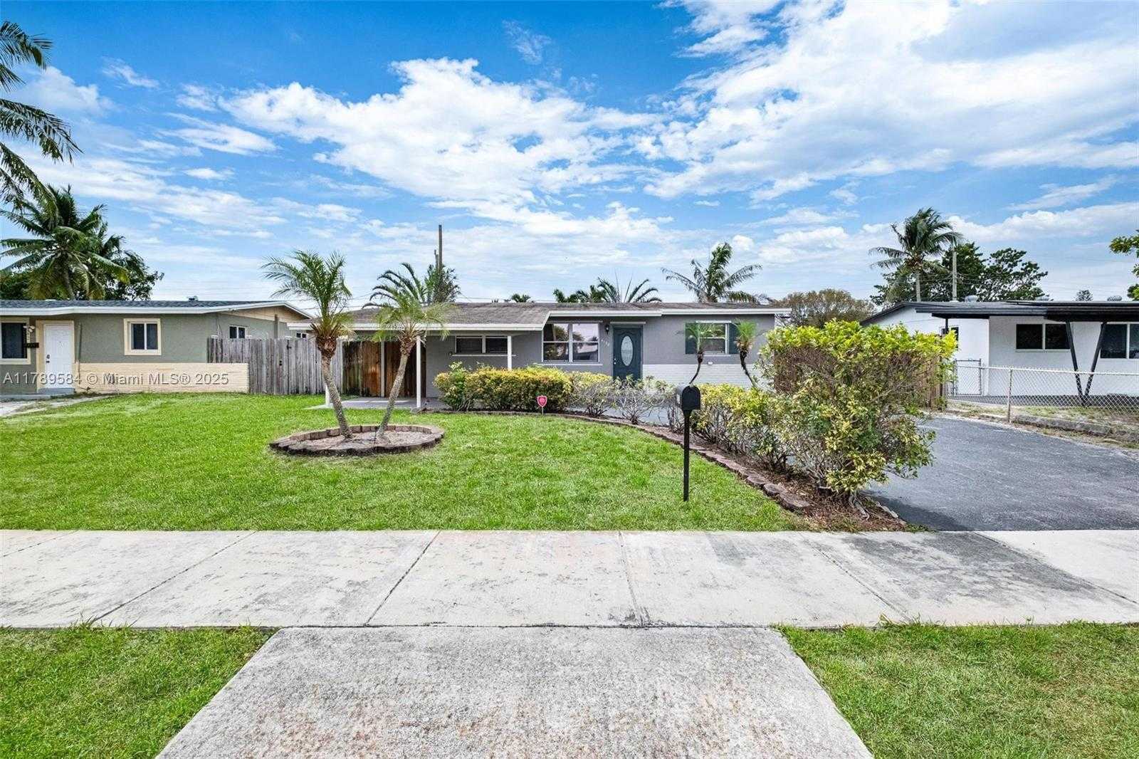 Small Image of 4138 NORTH WEST 12TH TER, Oakland Park Number 7