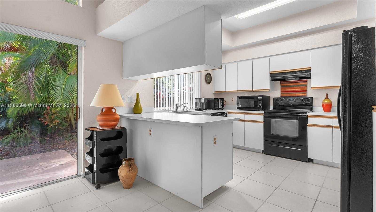 Small Image of 10132 NORTH WEST 4TH, Plantation Number 13