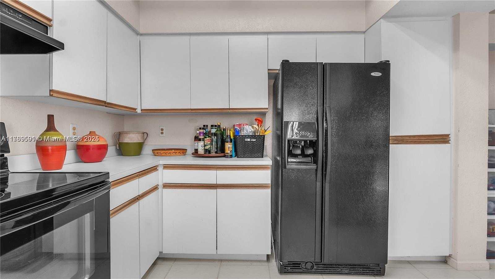 Small Image of 10132 NORTH WEST 4TH, Plantation Number 17