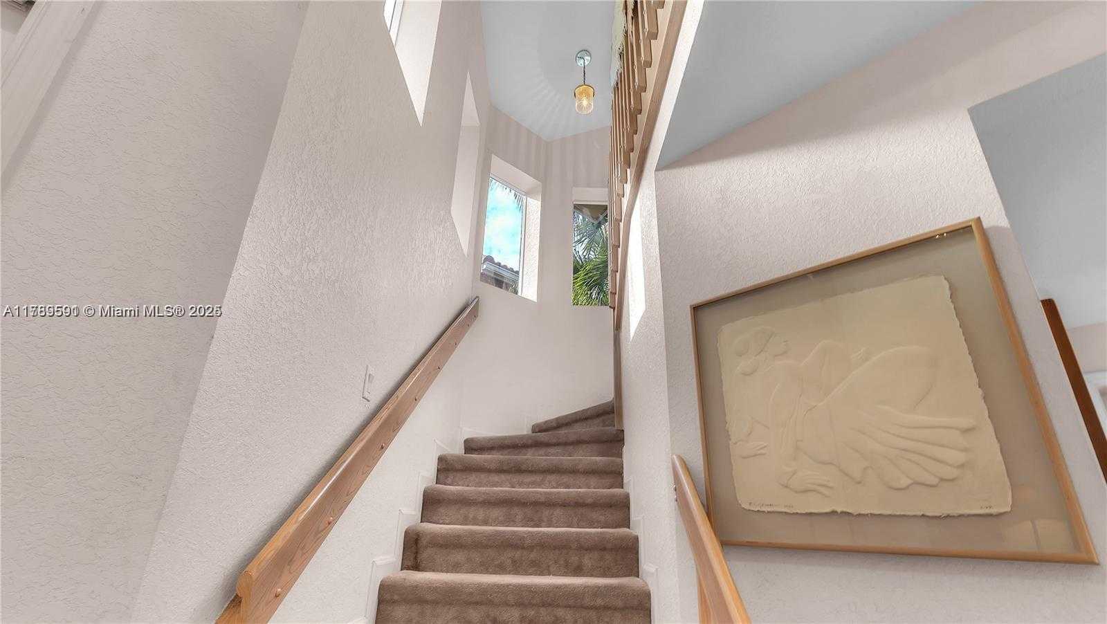 Small Image of 10132 NORTH WEST 4TH, Plantation Number 21