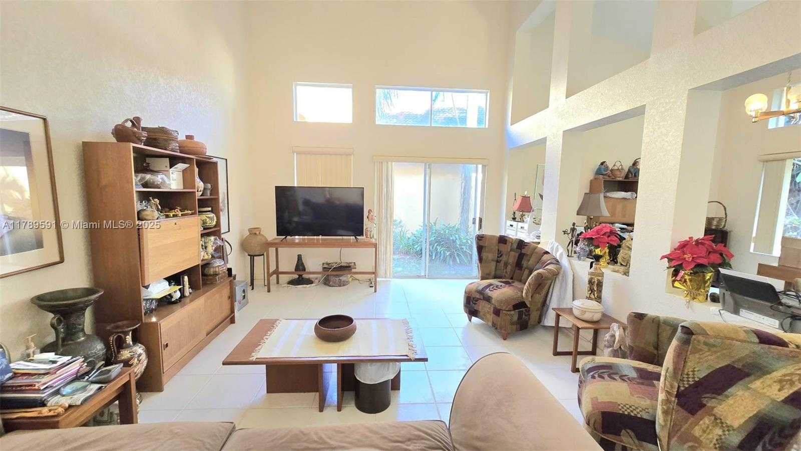 Small Image of 10132 NORTH WEST 4TH, Plantation Number 22