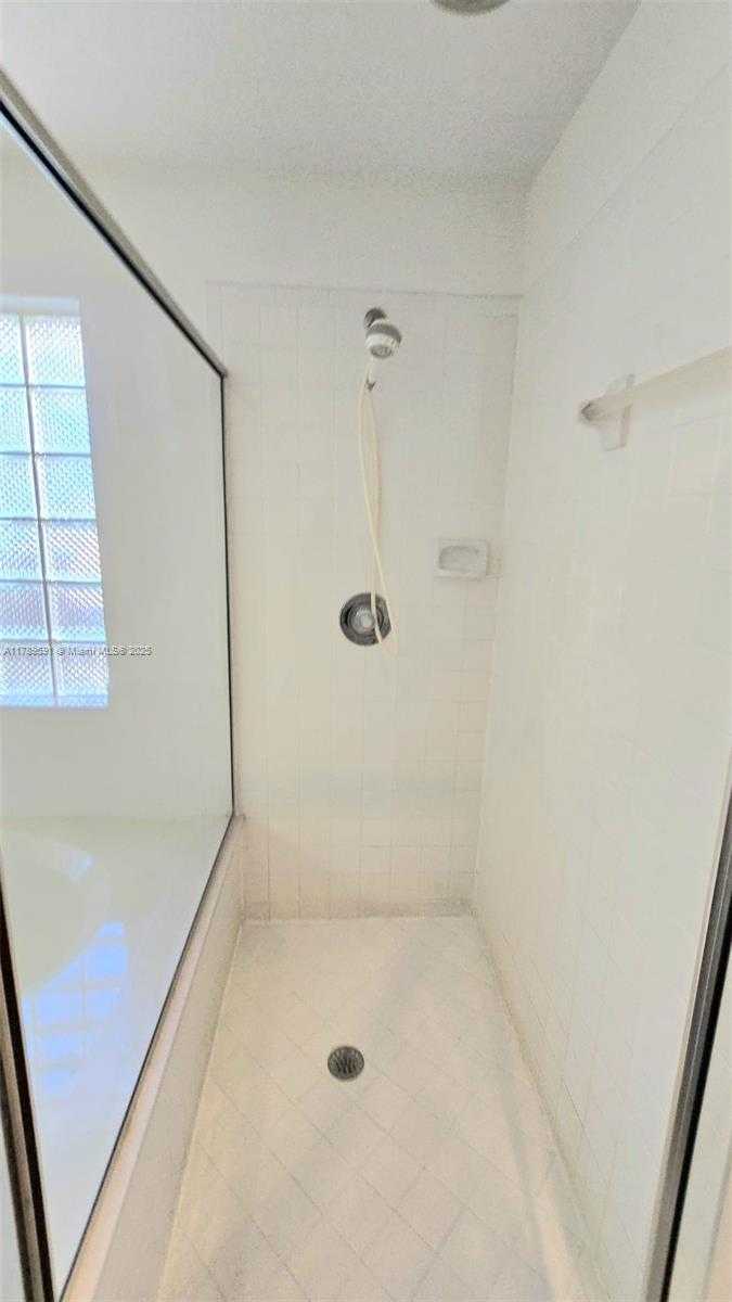 Small Image of 10132 NORTH WEST 4TH, Plantation Number 32