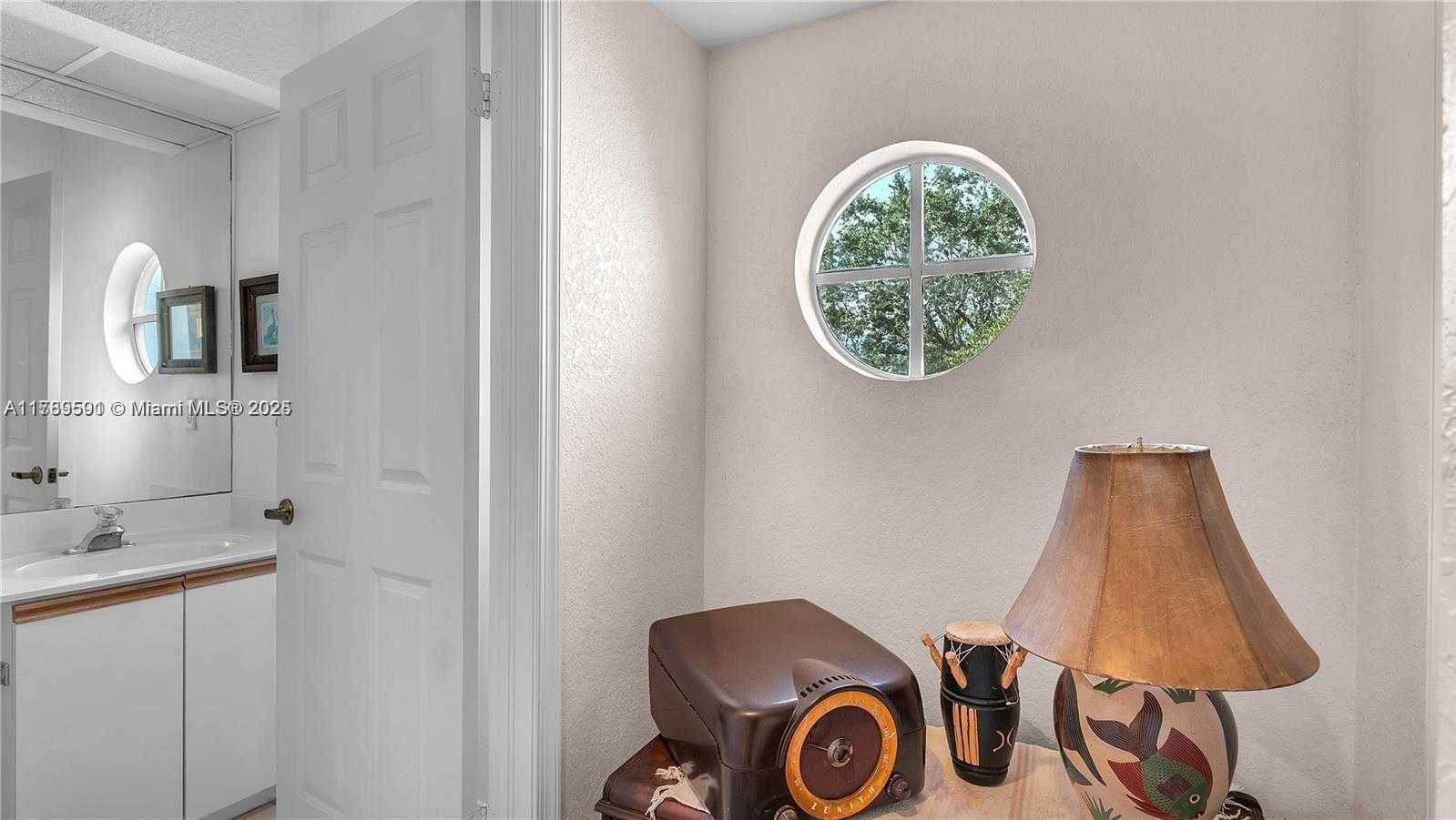 Small Image of 10132 NORTH WEST 4TH, Plantation Number 33