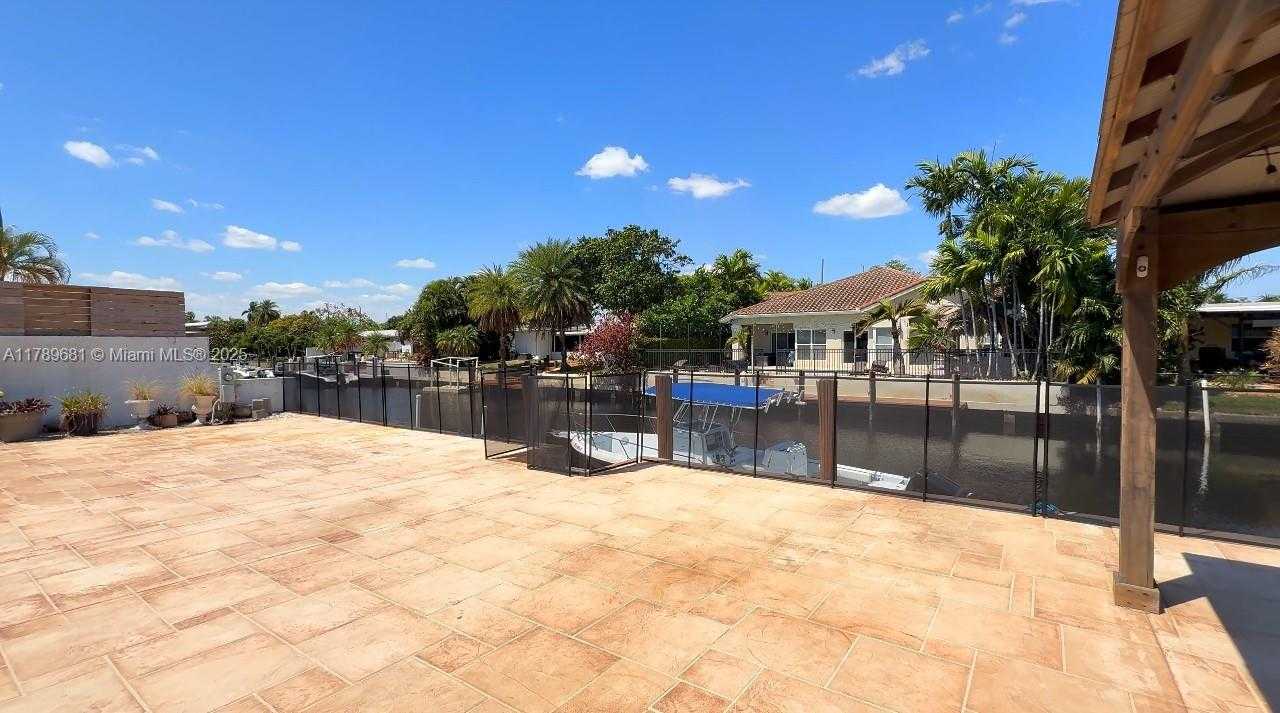 Small Image of 2543 MARATHON LN, Fort Lauderdale Number 23