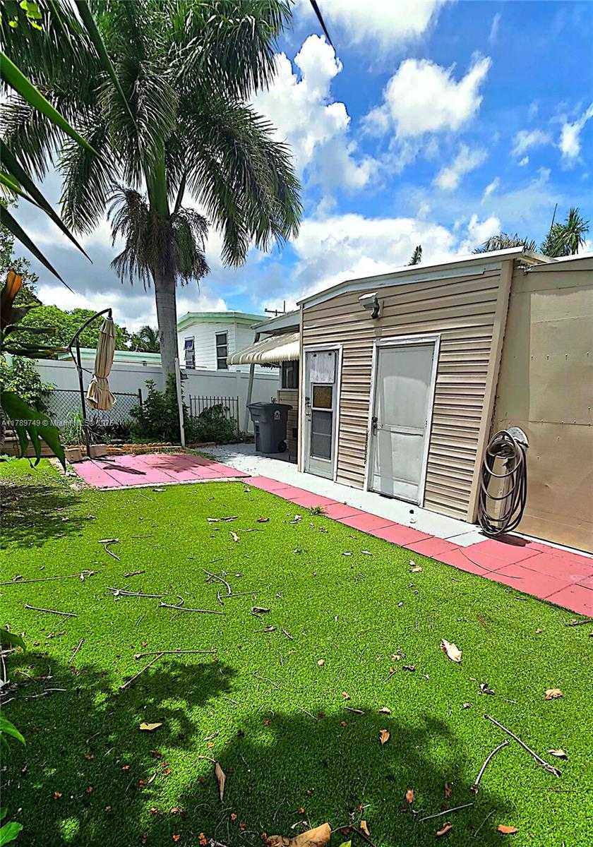 Small Image of 4208 SOUTH SHADY LN, Boynton Beach Number 11