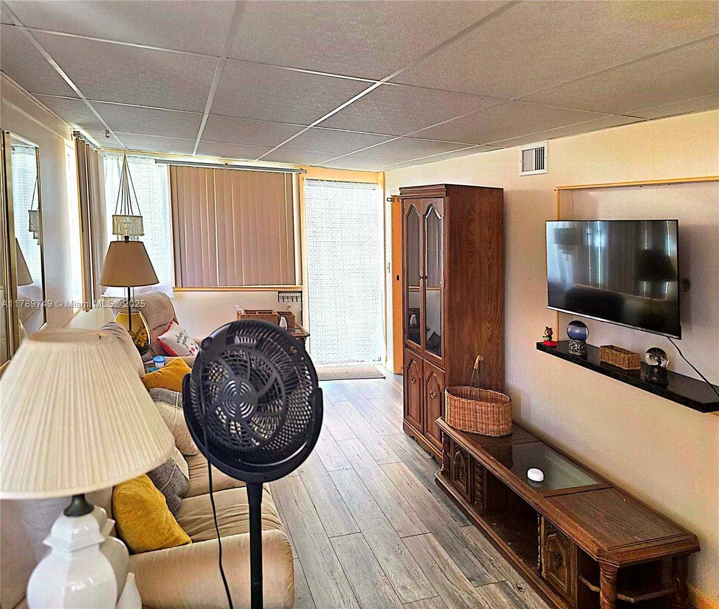 Small Image of 4208 SOUTH SHADY LN, Boynton Beach Number 5