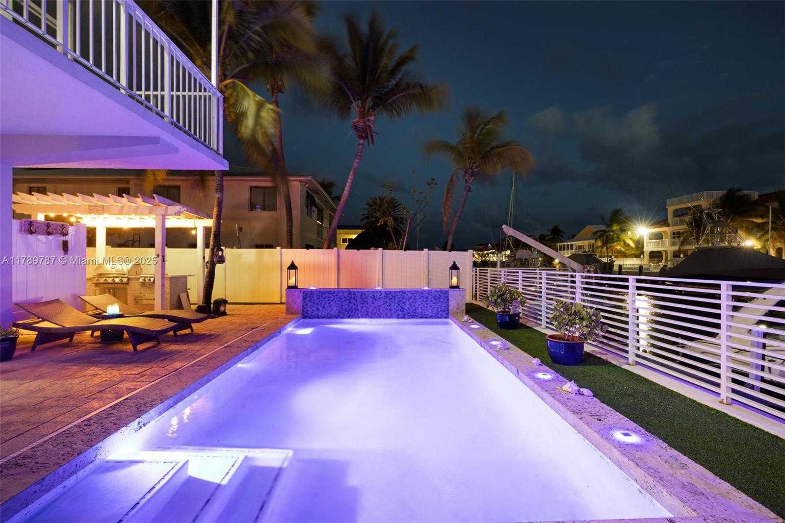 Small Image of 202 ATLANTIC BLVD, Key Largo Number 51