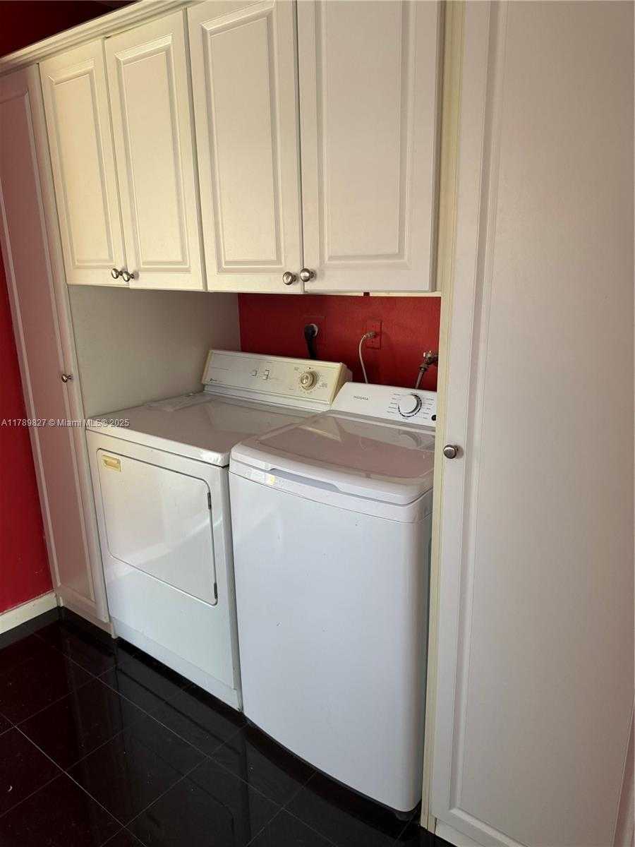 Small Image of 1011 SOUTH EAST 12TH AVE, Deerfield Beach Number 5
