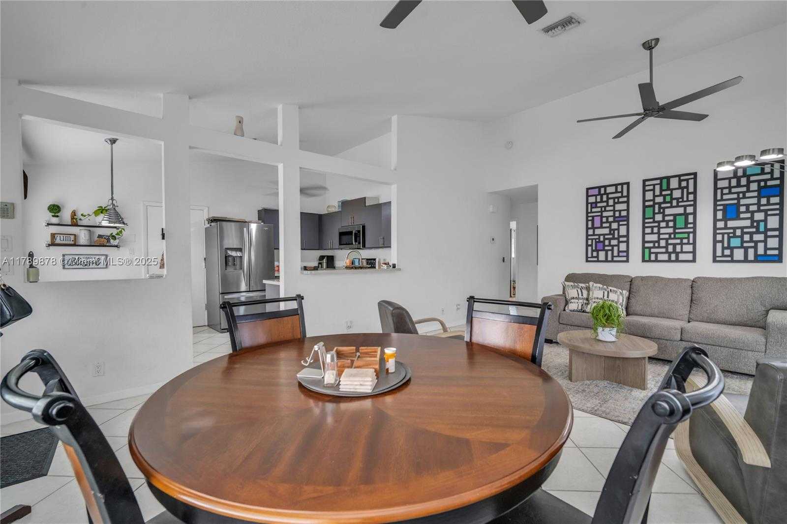Small Image of 22430 SEA BASS DR, Boca Raton Number 13