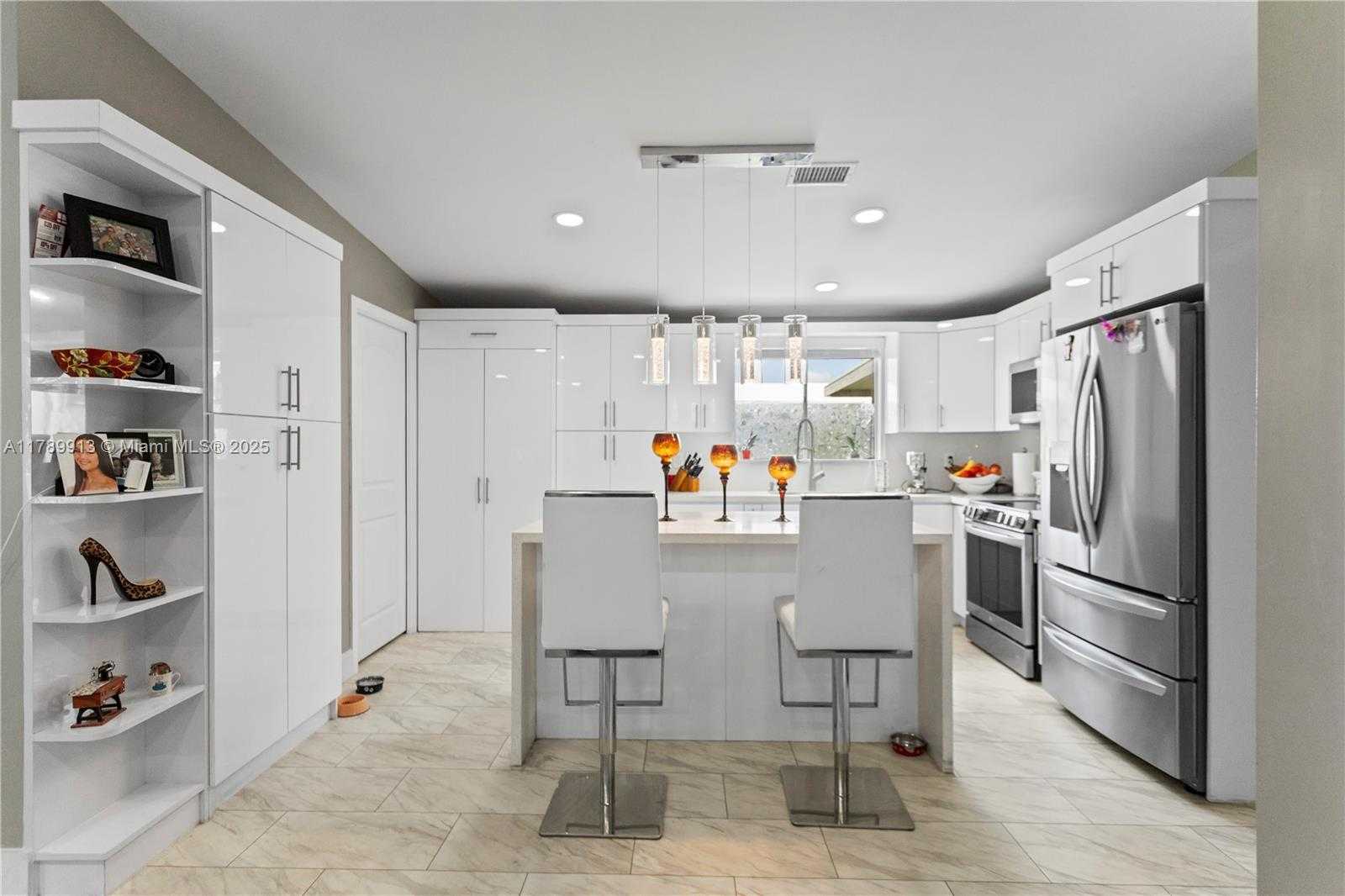 Small Image of 740 NORTH WEST 219TH AVENUE, Pembroke Pines Number 10