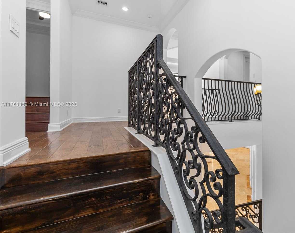 Small Image of 260 NORTH EAST WAVECREST CT, Boca Raton Number 57