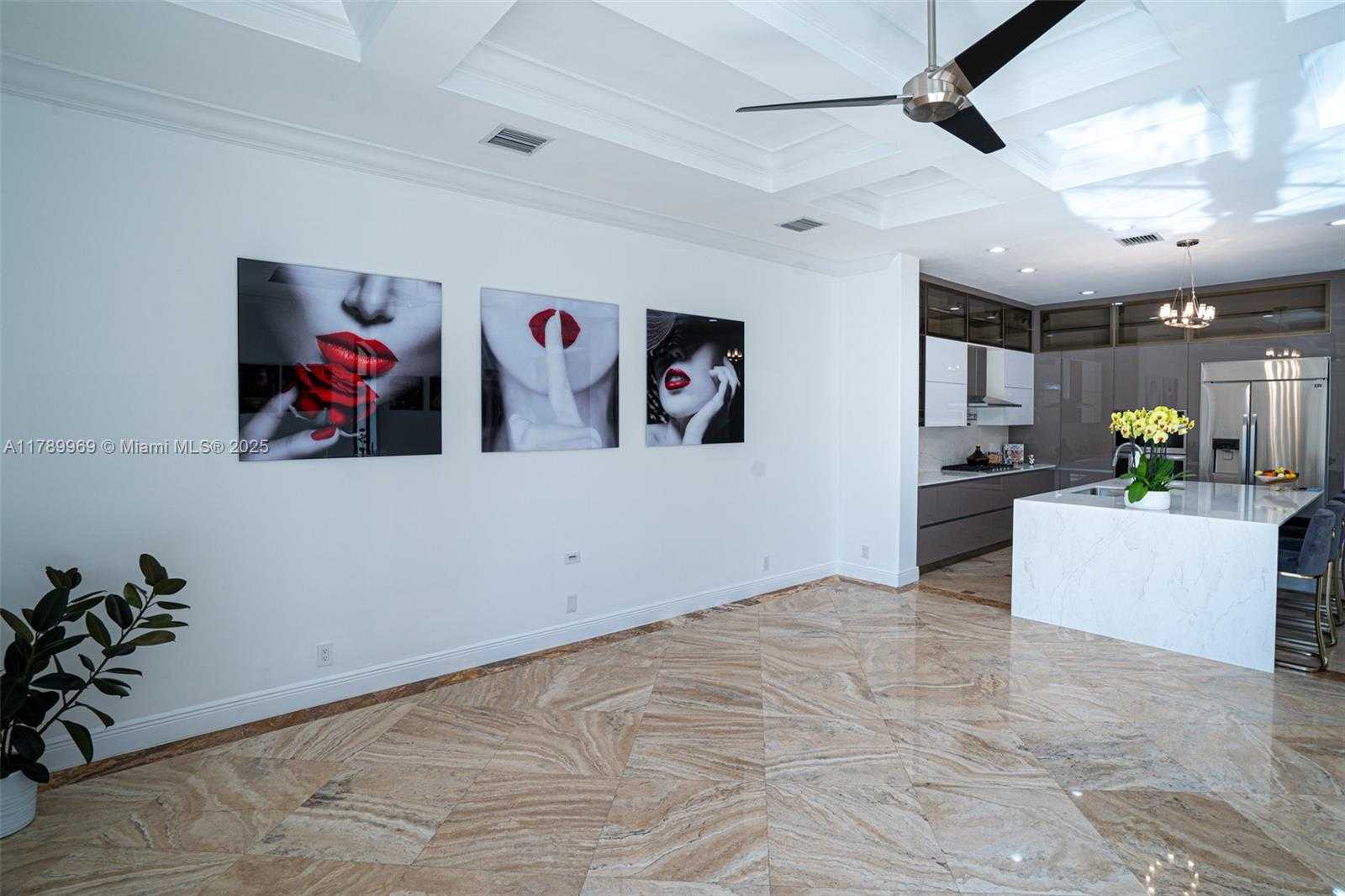 Small Image of 260 NORTH EAST WAVECREST CT, Boca Raton Number 6