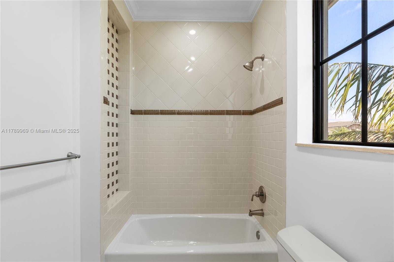 Small Image of 260 NORTH EAST WAVECREST CT, Boca Raton Number 69