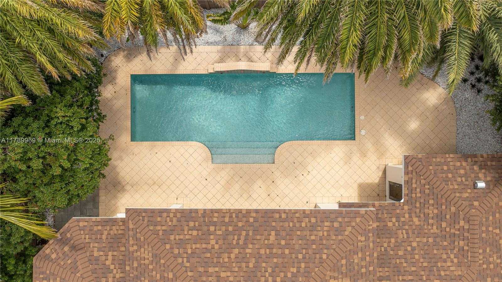 Small Image of 260 NORTH EAST WAVECREST CT, Boca Raton Number 95