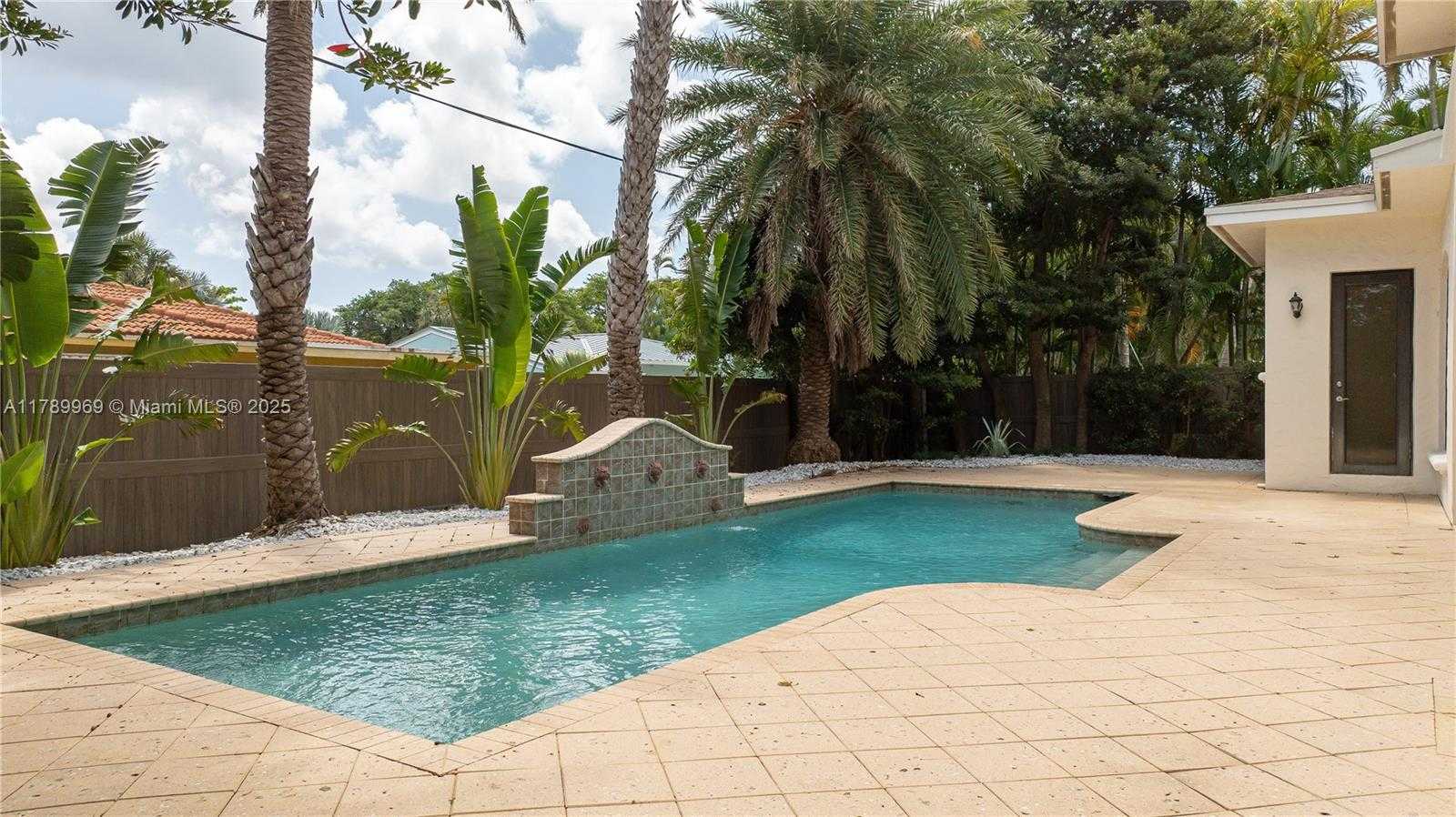 Small Image of 260 NORTH EAST WAVECREST CT, Boca Raton Number 98