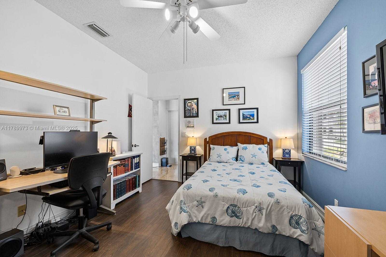 Small Image of 1206 NORTH WEST 180TH AVE, Pembroke Pines Number 22