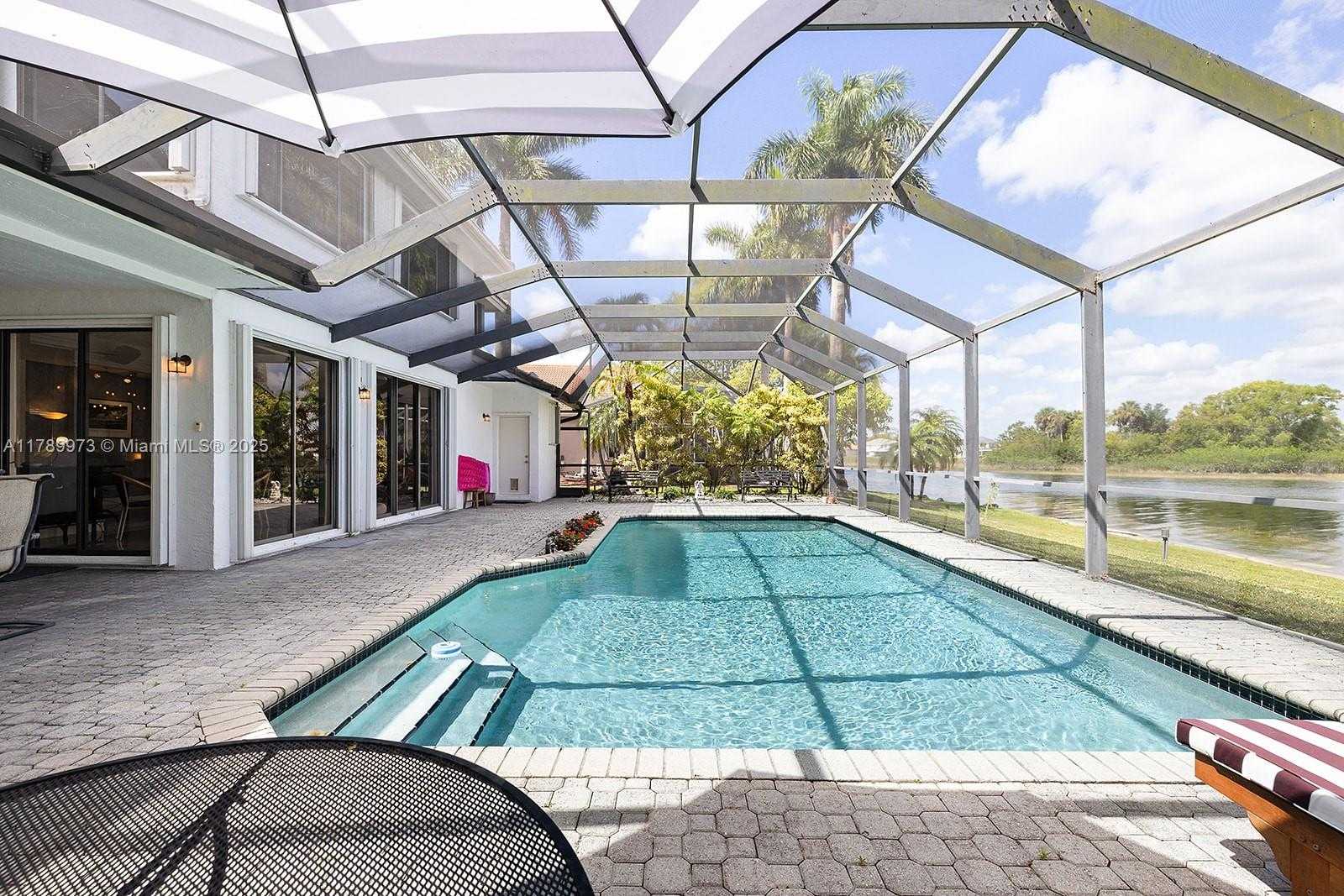 Small Image of 1206 NORTH WEST 180TH AVE, Pembroke Pines Number 41