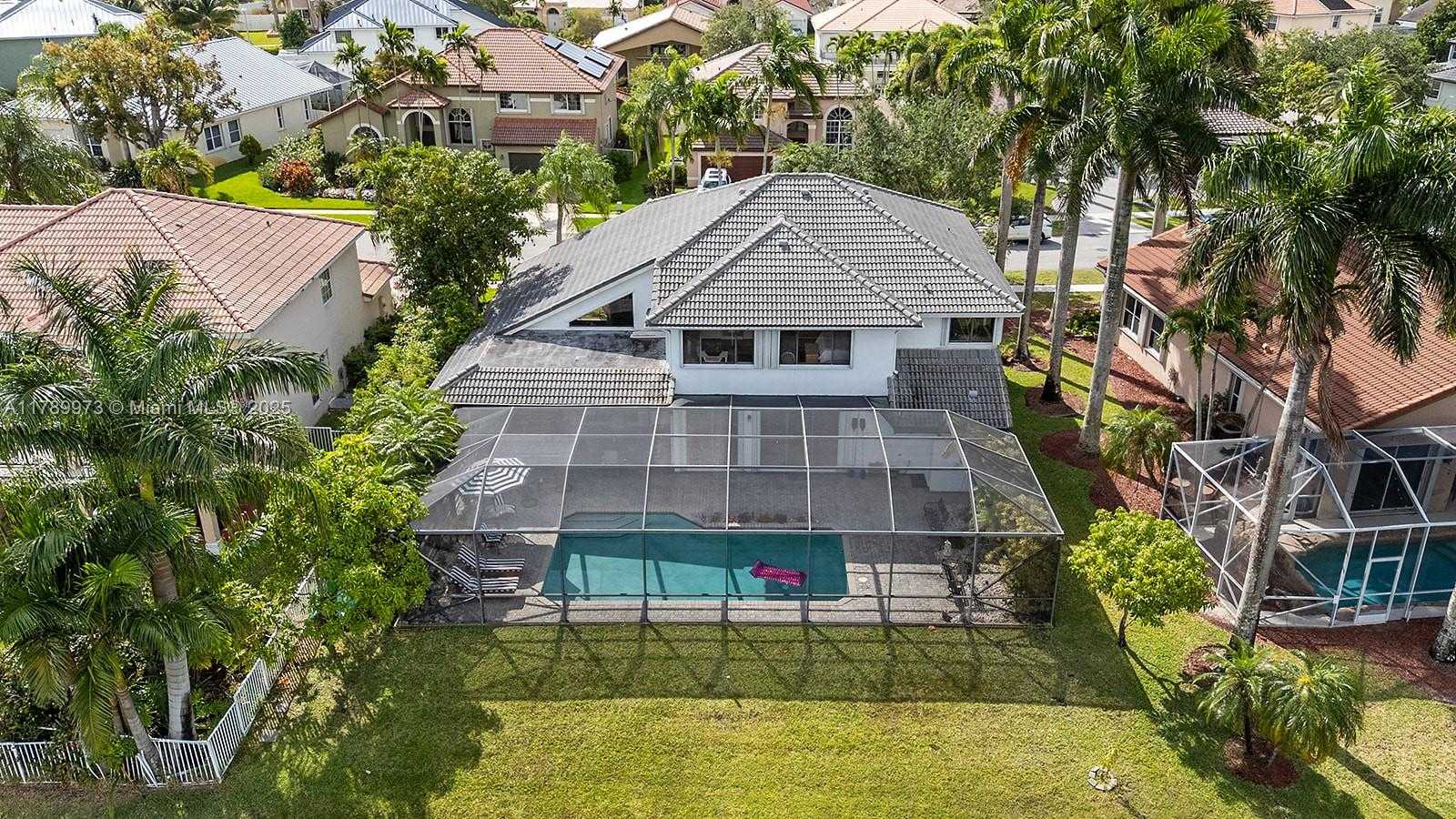 Small Image of 1206 NORTH WEST 180TH AVE, Pembroke Pines Number 57