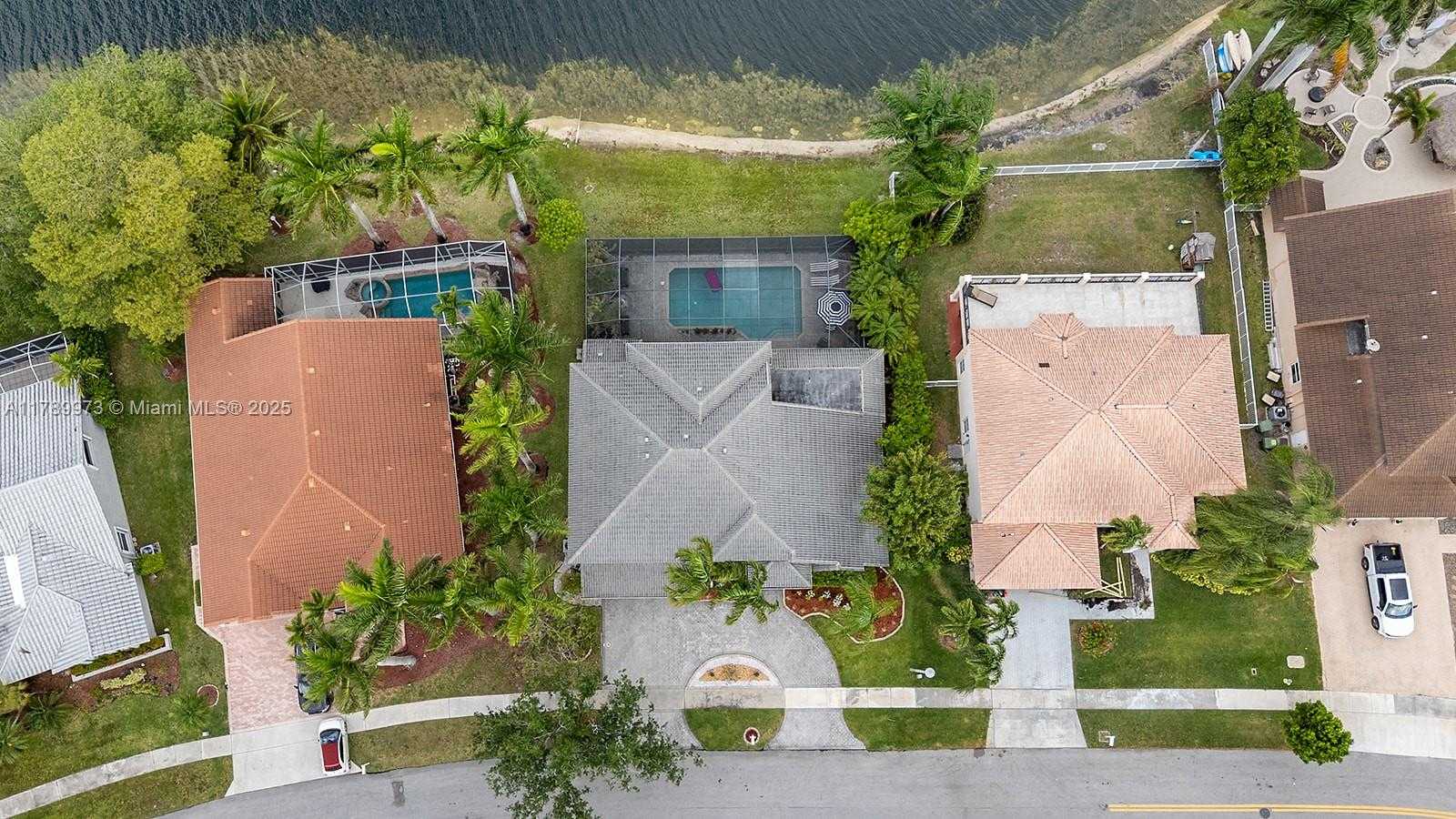 Small Image of 1206 NORTH WEST 180TH AVE, Pembroke Pines Number 70