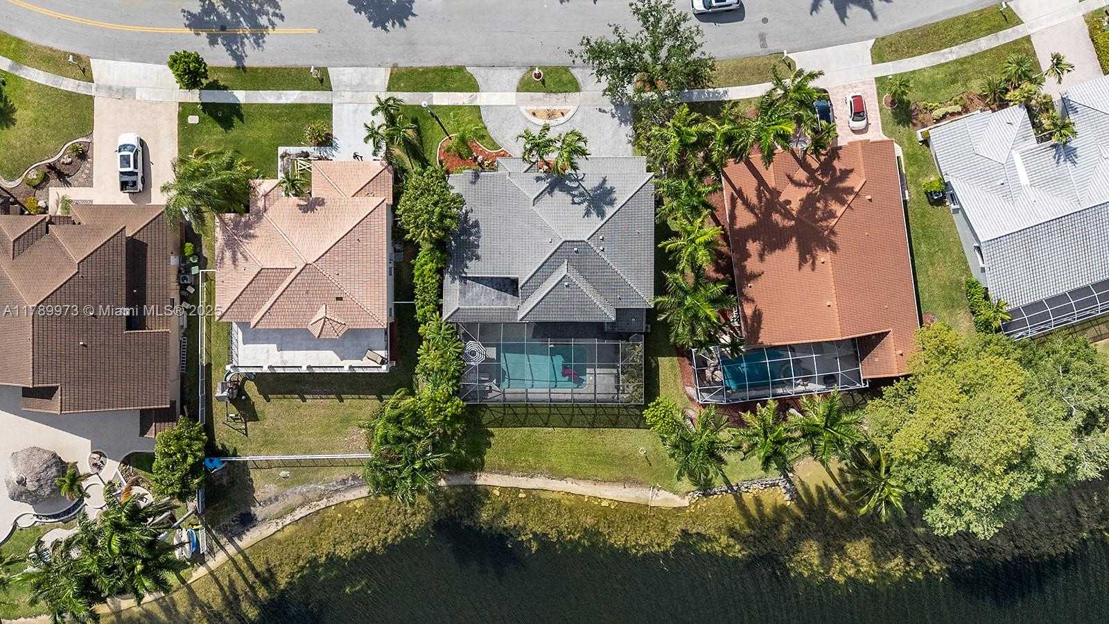 Small Image of 1206 NORTH WEST 180TH AVE, Pembroke Pines Number 73