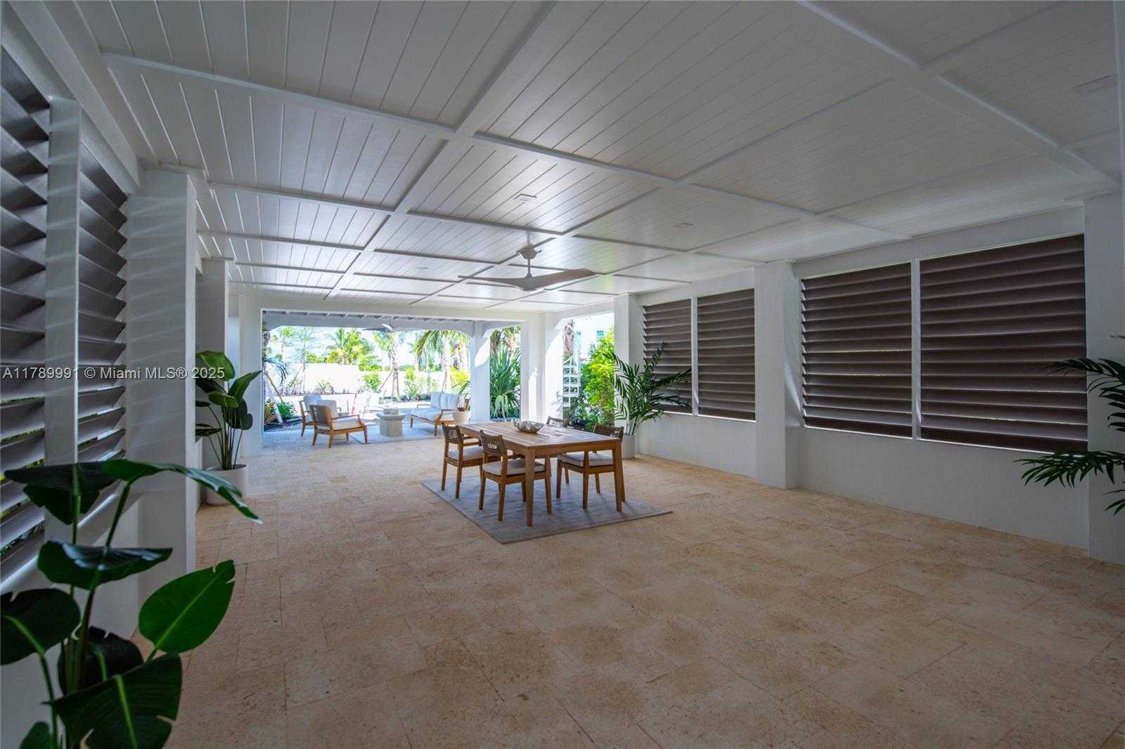 Small Image of 59720 OVERSEAS HWY #7, Marathon Number 28