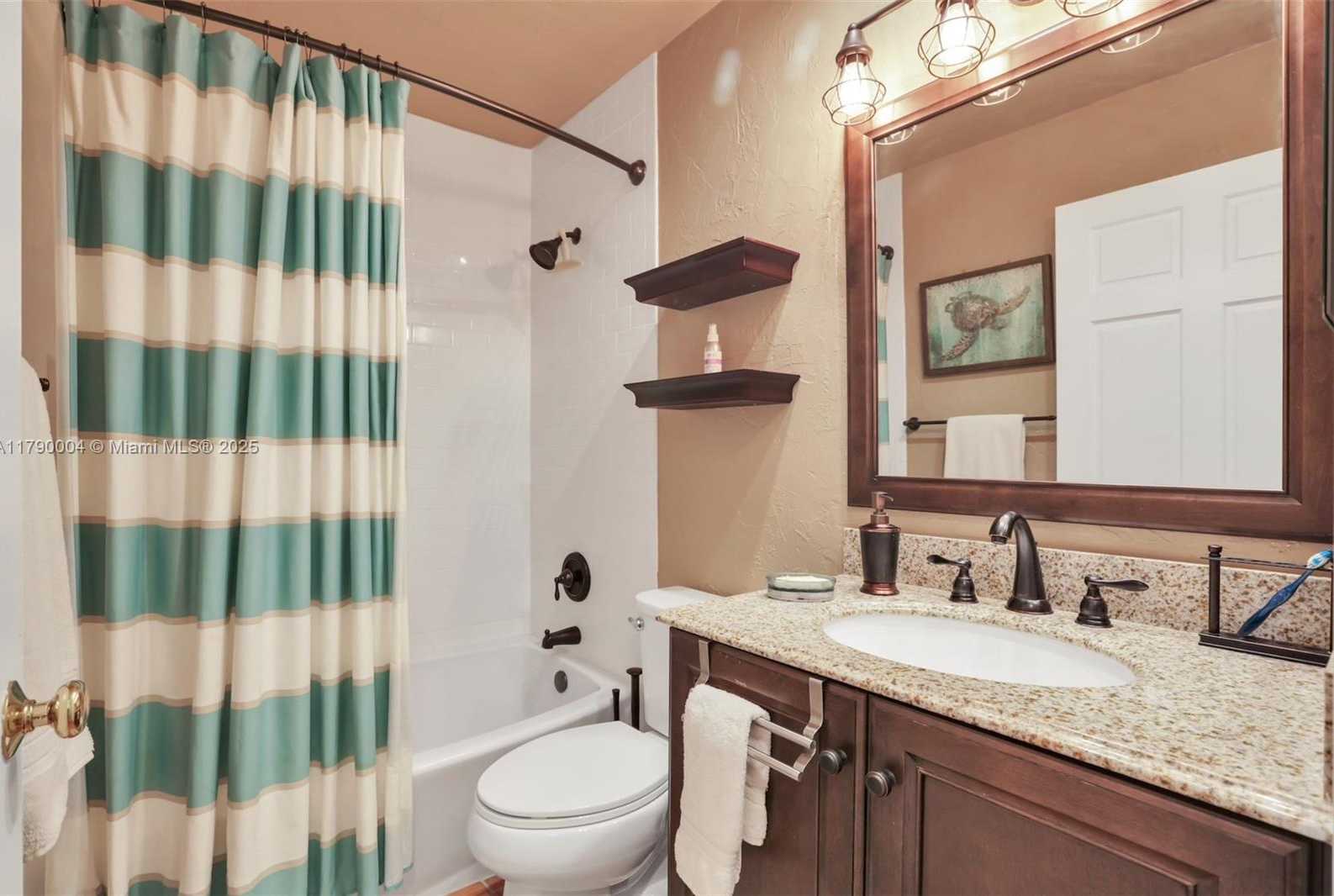 Small Image of 9271 ARBORWOOD CIR, Davie Number 15