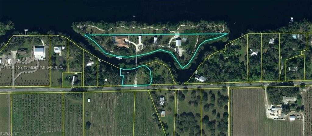 Small Image of 2920 FORT DENAUD RD, La Belle Number 2