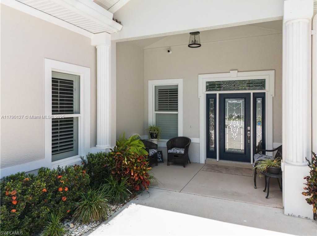 Small Image of 2920 FORT DENAUD RD, La Belle Number 7