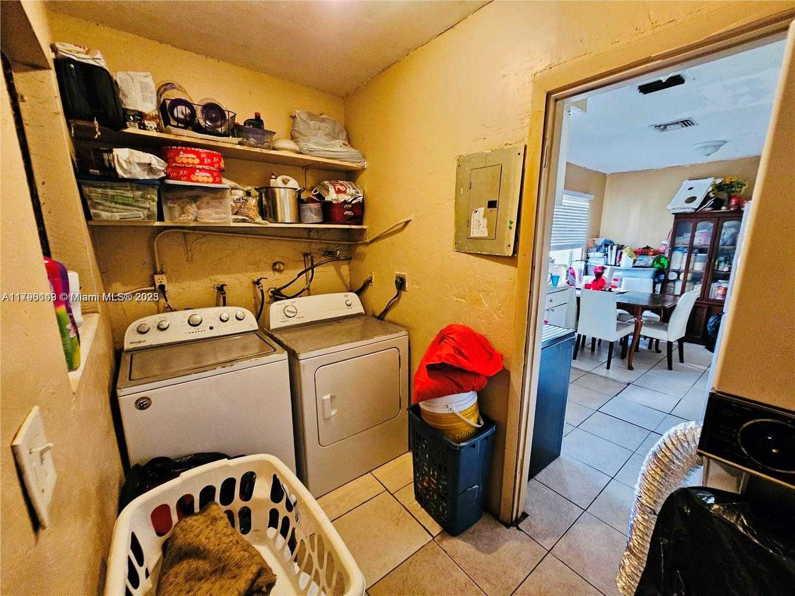 Small Image of 2540 NORTH WEST 15TH ST, Fort Lauderdale Number 6
