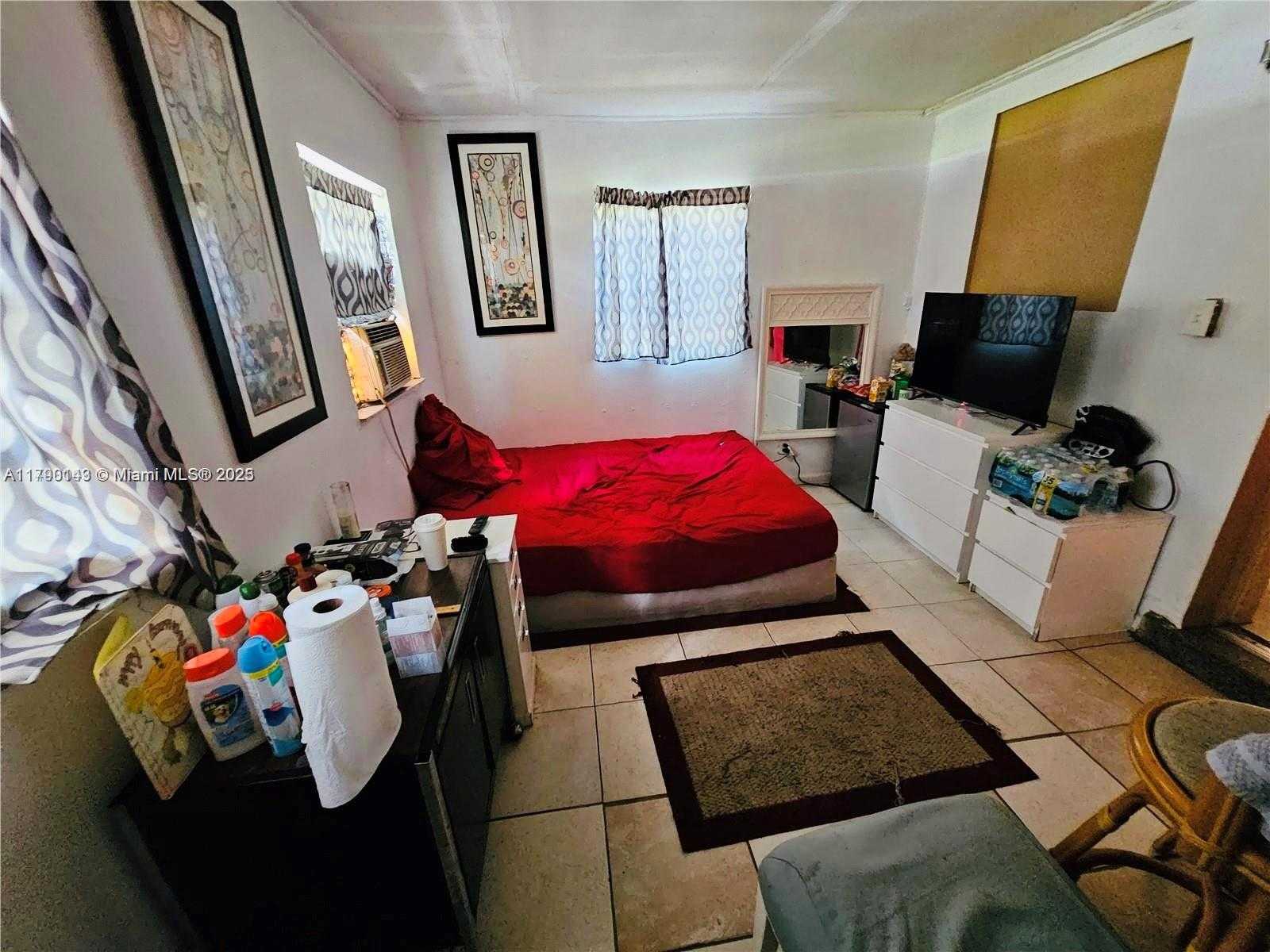 Small Image of 2540 NORTH WEST 15TH ST, Fort Lauderdale Number 8