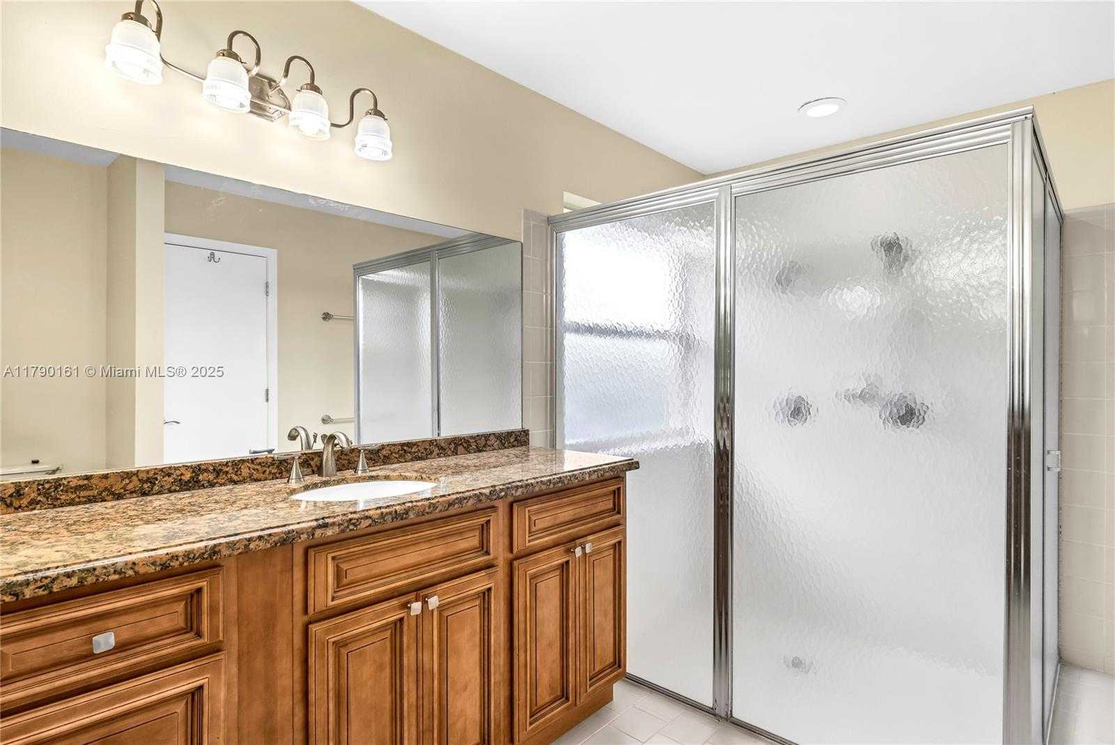 Small Image of 3562 WEST SOUTHERN ORCHARD RD W, Davie Number 23
